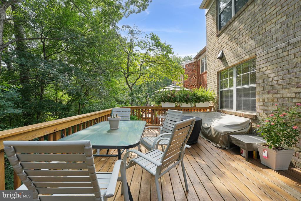 2292 GUNSMITH SQUARE