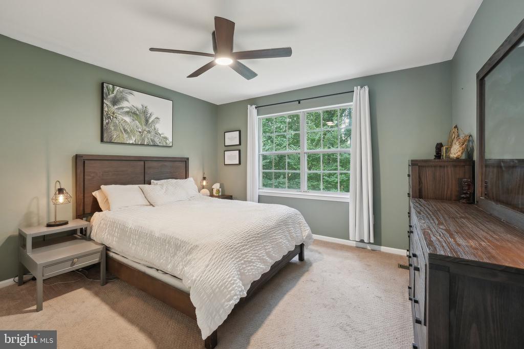 2292 GUNSMITH SQUARE