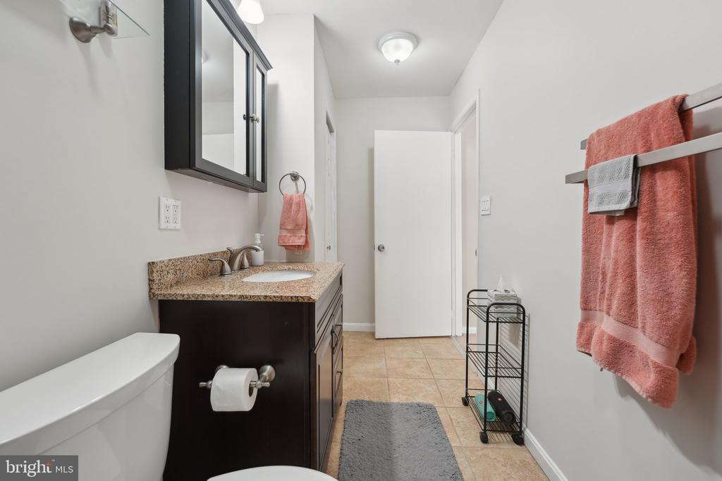 2292 GUNSMITH SQUARE