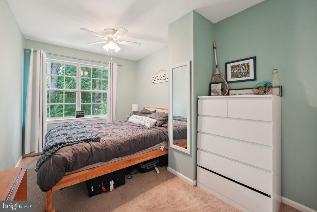 2292 GUNSMITH SQUARE