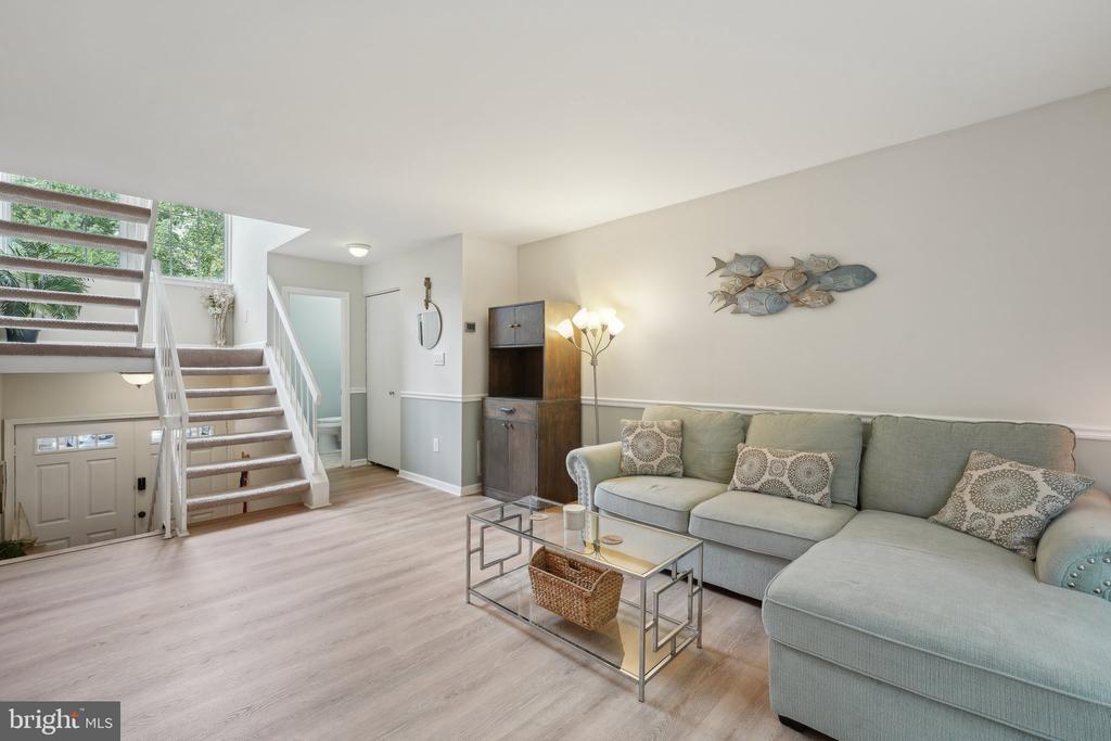 2292 GUNSMITH SQUARE