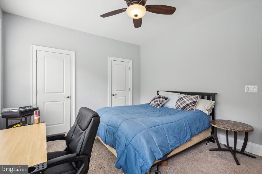 9810 SHEADS COURT