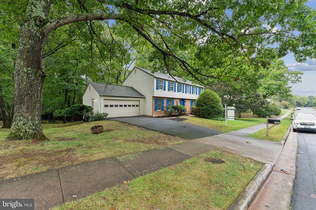 12843 TEWKSBURY DRIVE