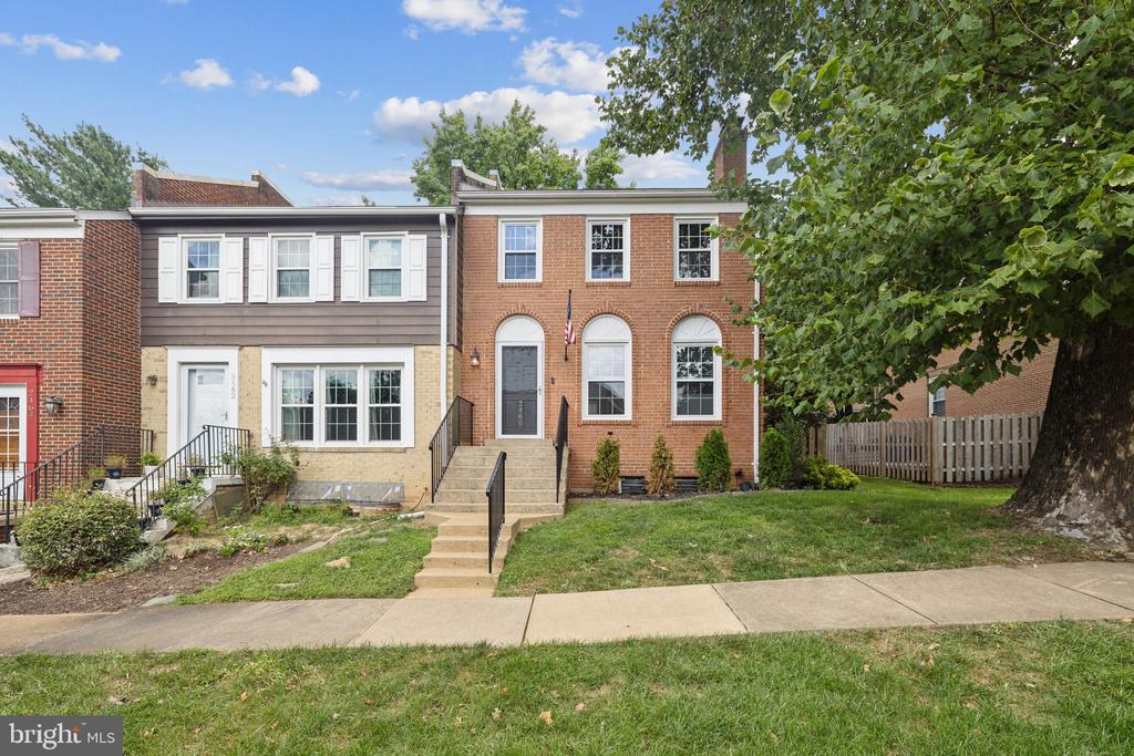 2460 WINDBREAK DRIVE