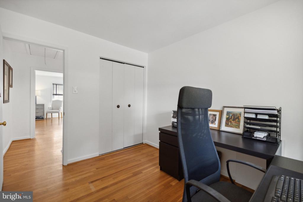 2460 WINDBREAK DRIVE