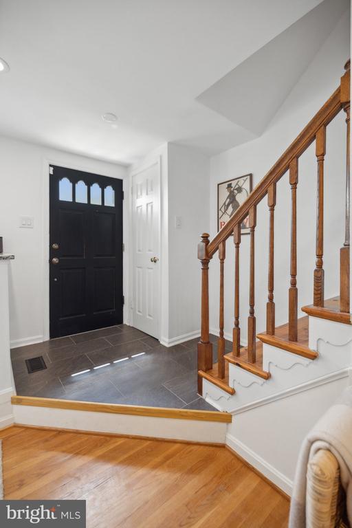 2460 WINDBREAK DRIVE