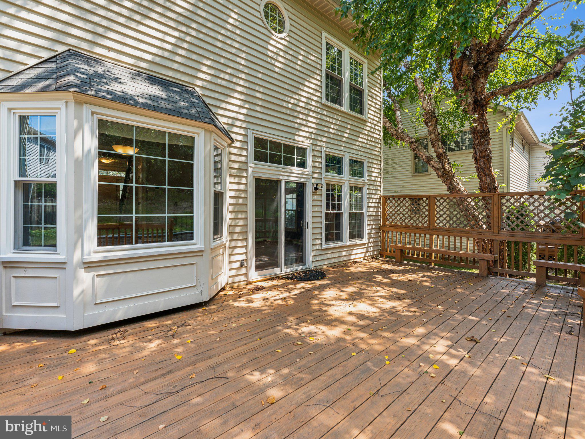 5012 WHISPER WILLOW DRIVE
