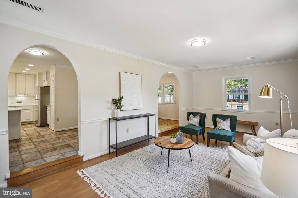 8108 ASHBORO DRIVE