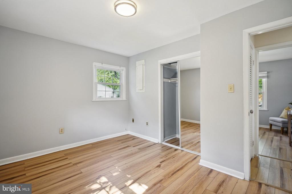 8108 ASHBORO DRIVE