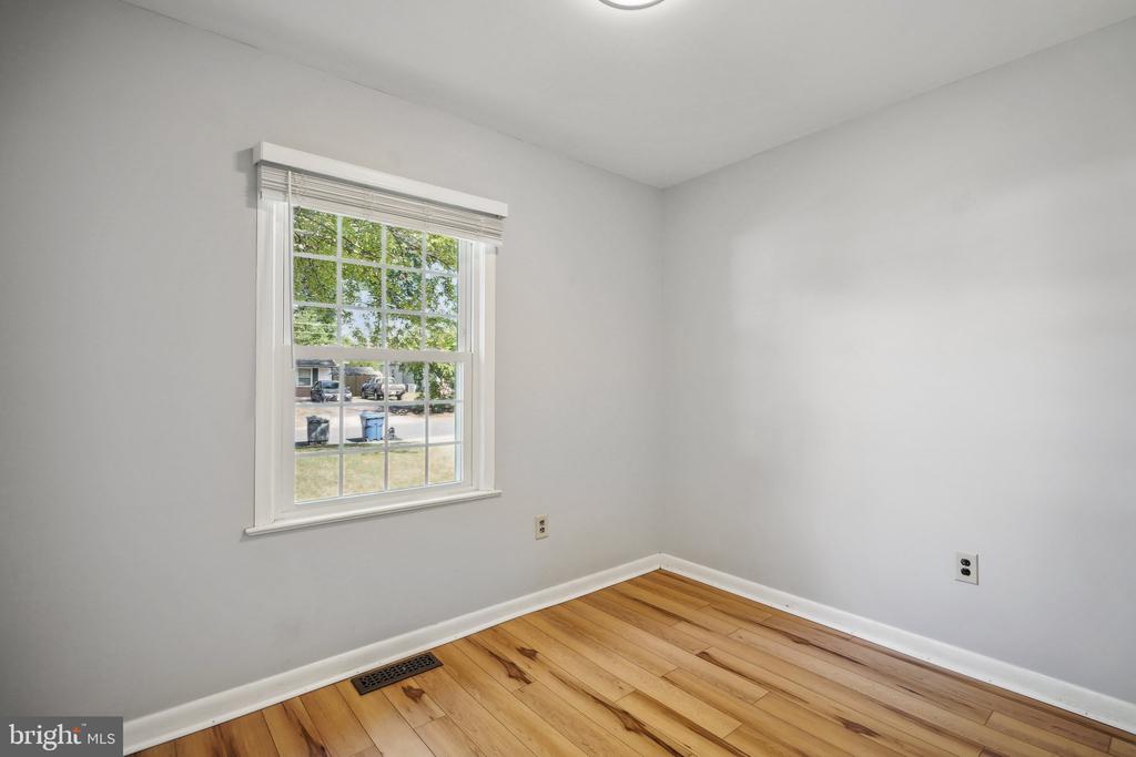 8108 ASHBORO DRIVE