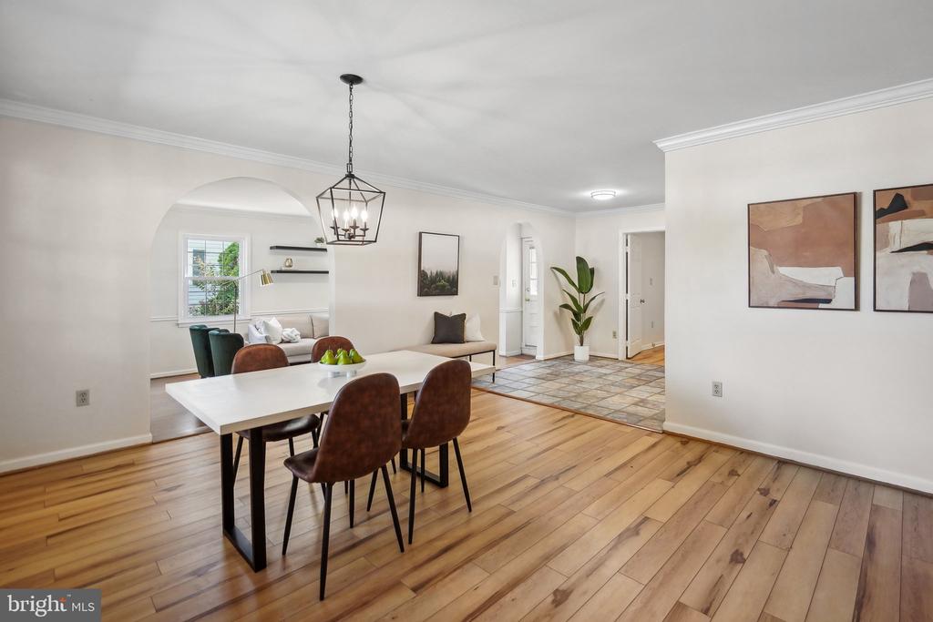 8108 ASHBORO DRIVE