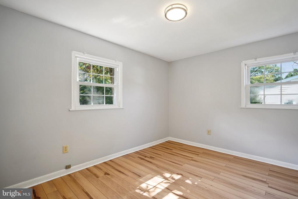 8108 ASHBORO DRIVE