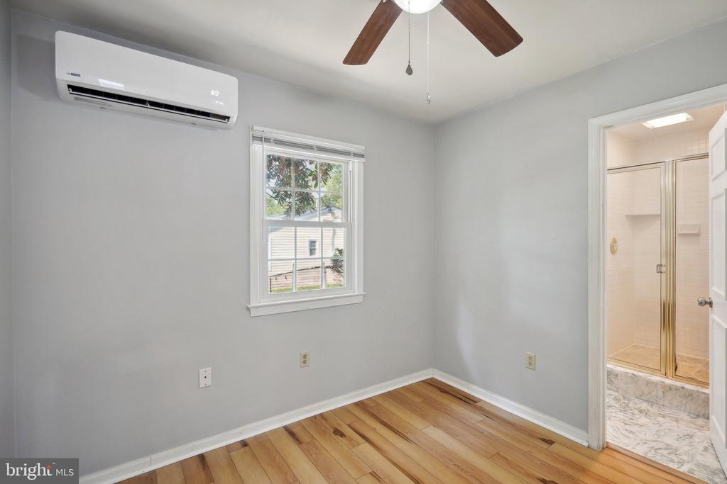 8108 ASHBORO DRIVE