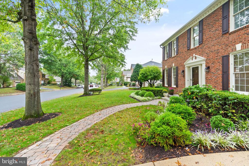 15457 MEHERRIN DRIVE
