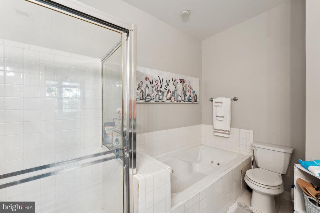 4215 MOZART BRIGADE LANE 33