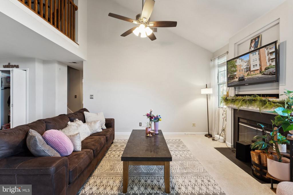 4215 MOZART BRIGADE LANE 33