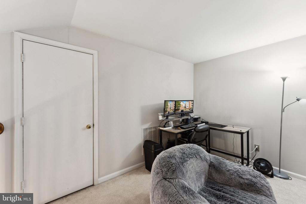 4215 MOZART BRIGADE LANE 33