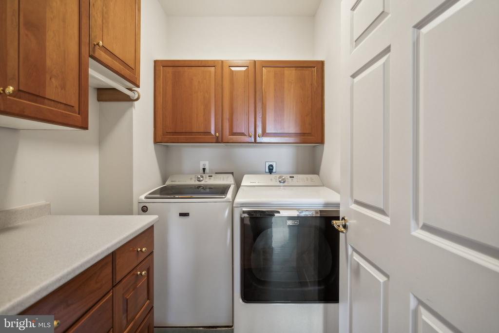 8802 NORTHERN SPRUCE LANE