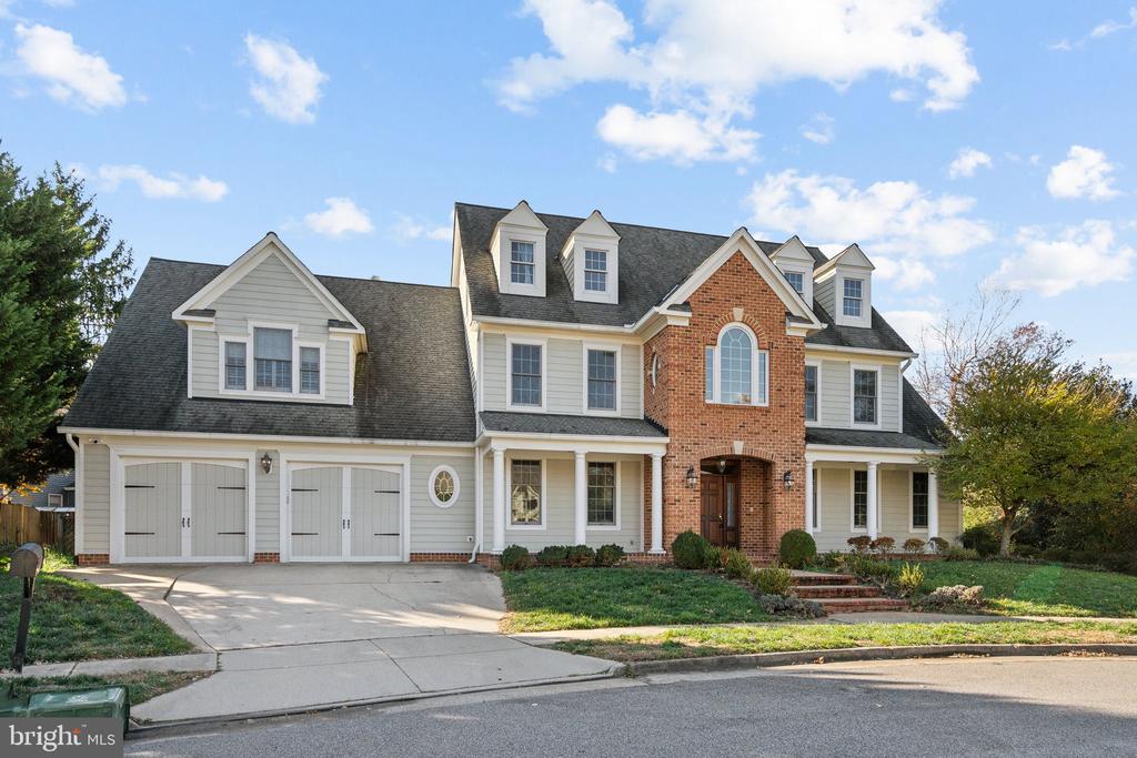 8802 NORTHERN SPRUCE LANE
