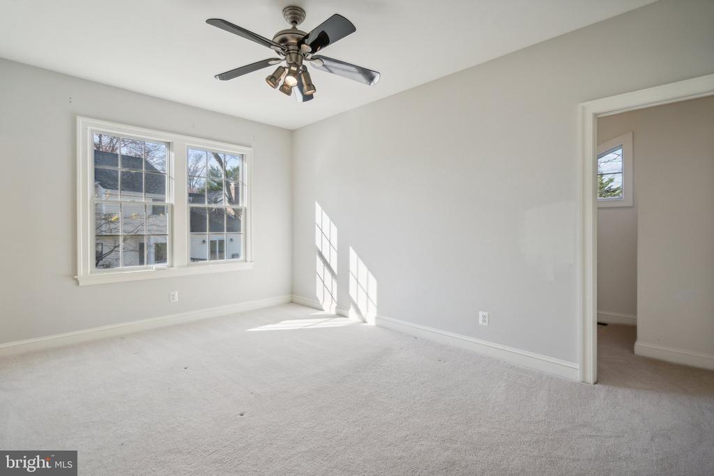 8802 NORTHERN SPRUCE LANE