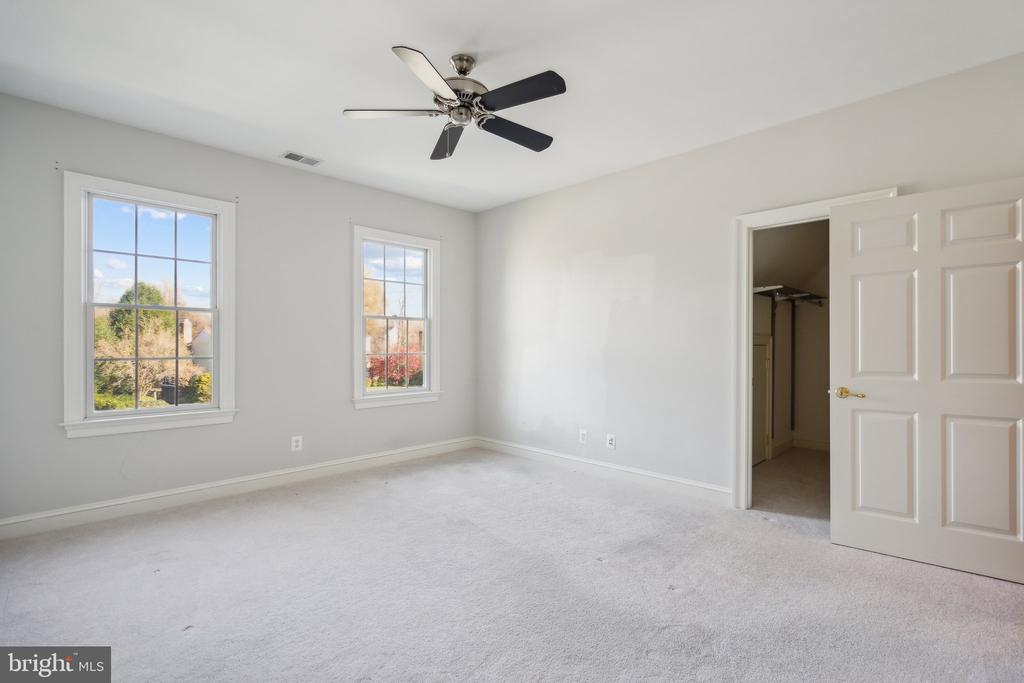 8802 NORTHERN SPRUCE LANE