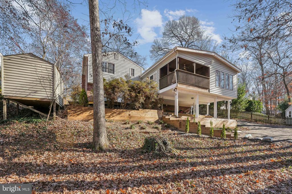 4962 SABRA LANE