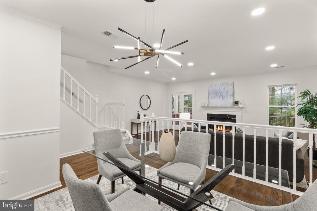 7938 GUNSTON WOODS PLACE