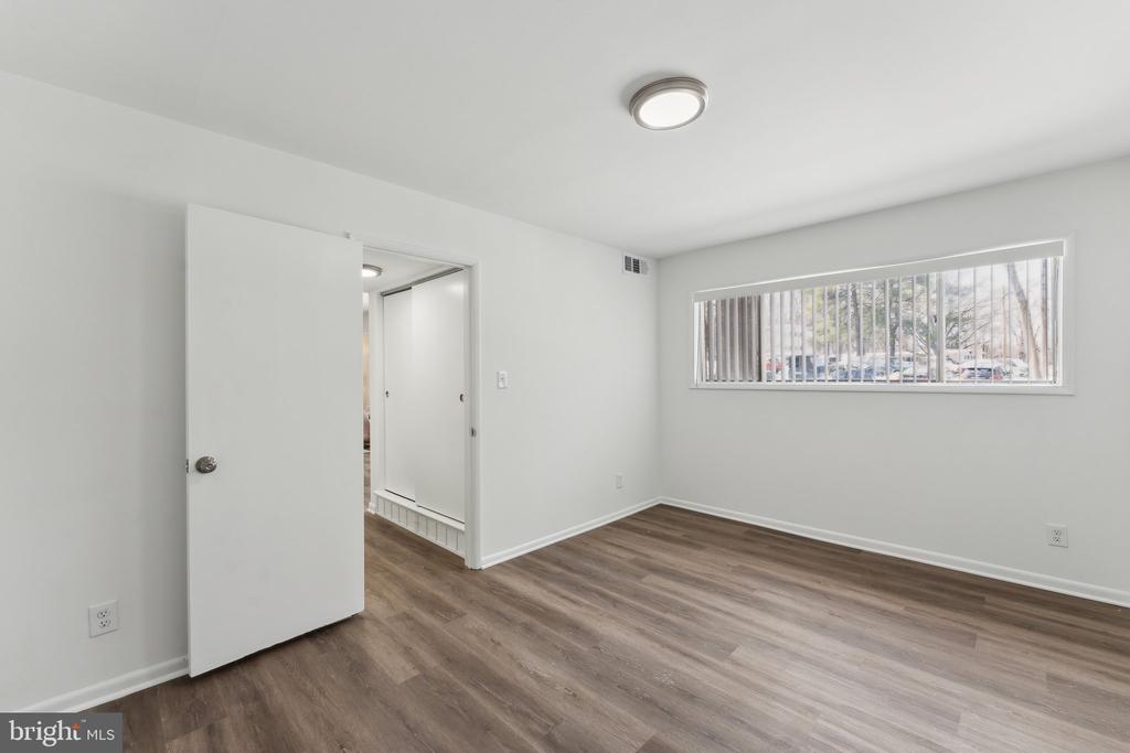 4335 AMERICANA DRIVE
