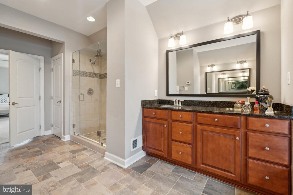 13307 CASWELL COURT