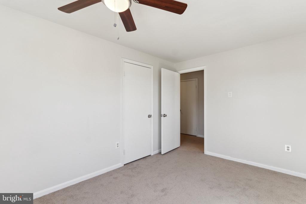 4501 SQUIREDALE SQUARE