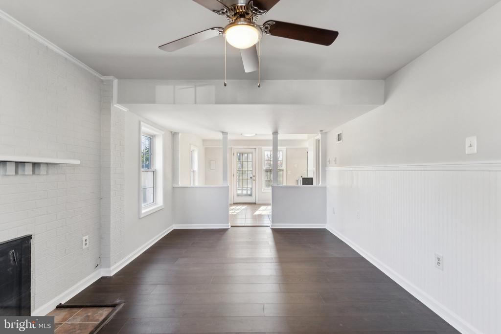 4501 SQUIREDALE SQUARE