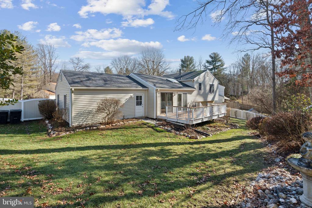 1902 CONTRALTO COURT