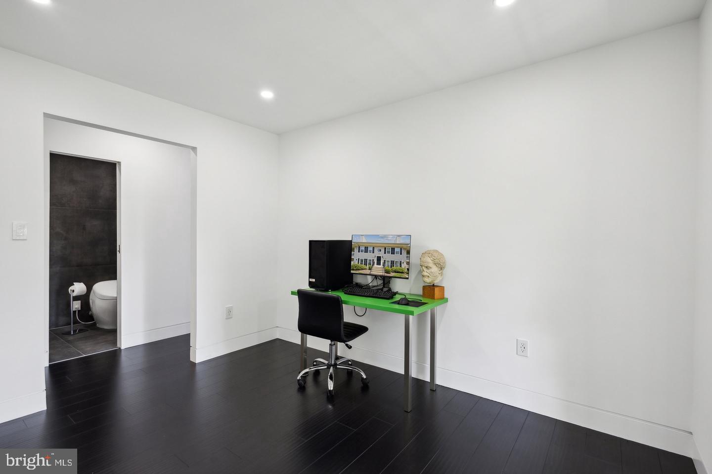 10210 ASHBROOKE COURT D 24