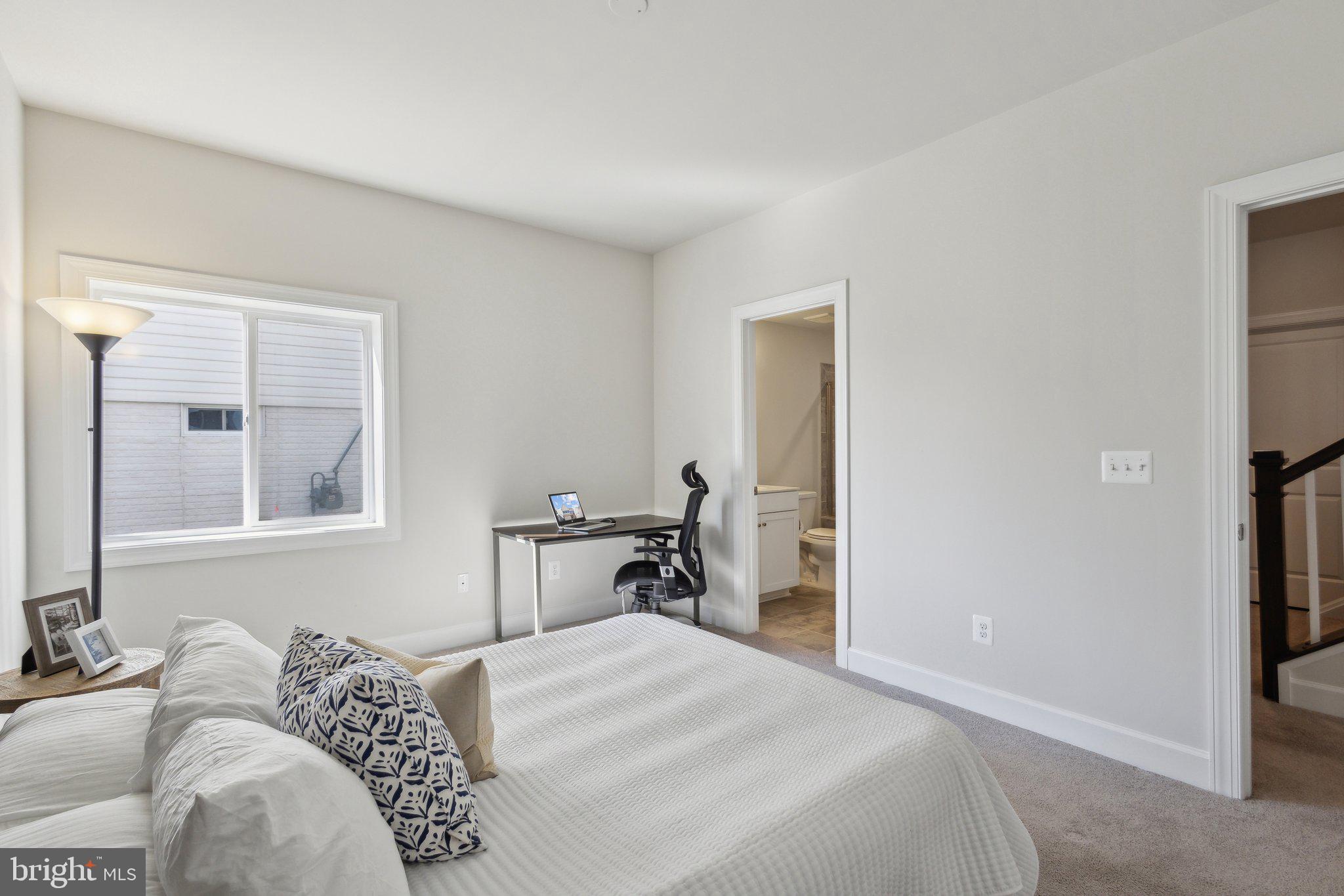 9513 SANGER STREET