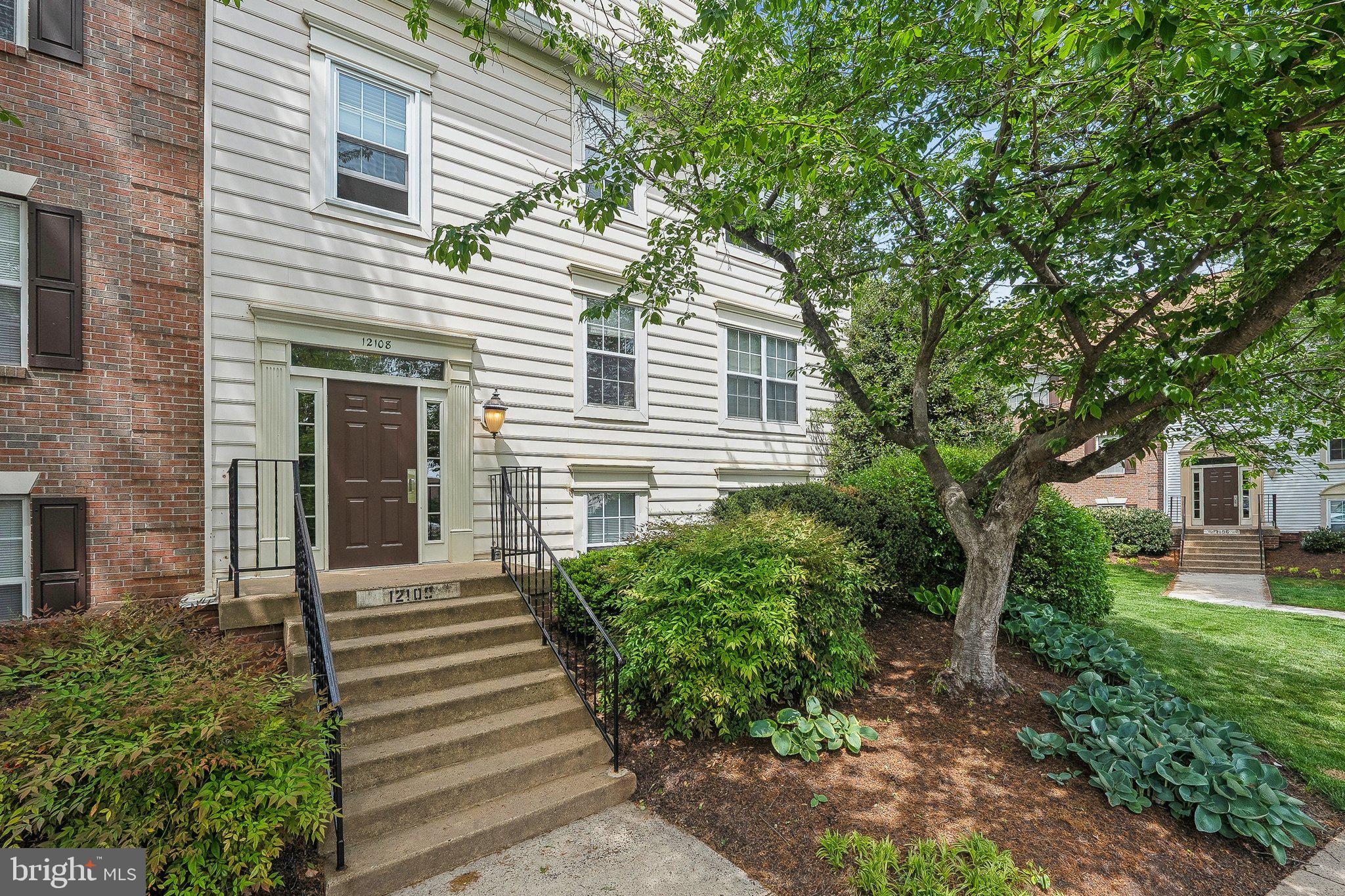 12108 GREEN LEAF COURT 302