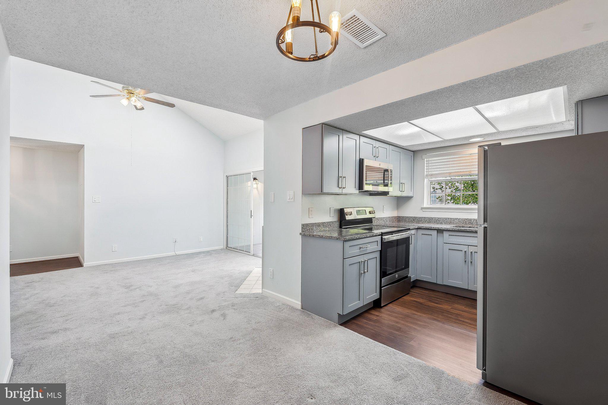12108 GREEN LEAF COURT 302