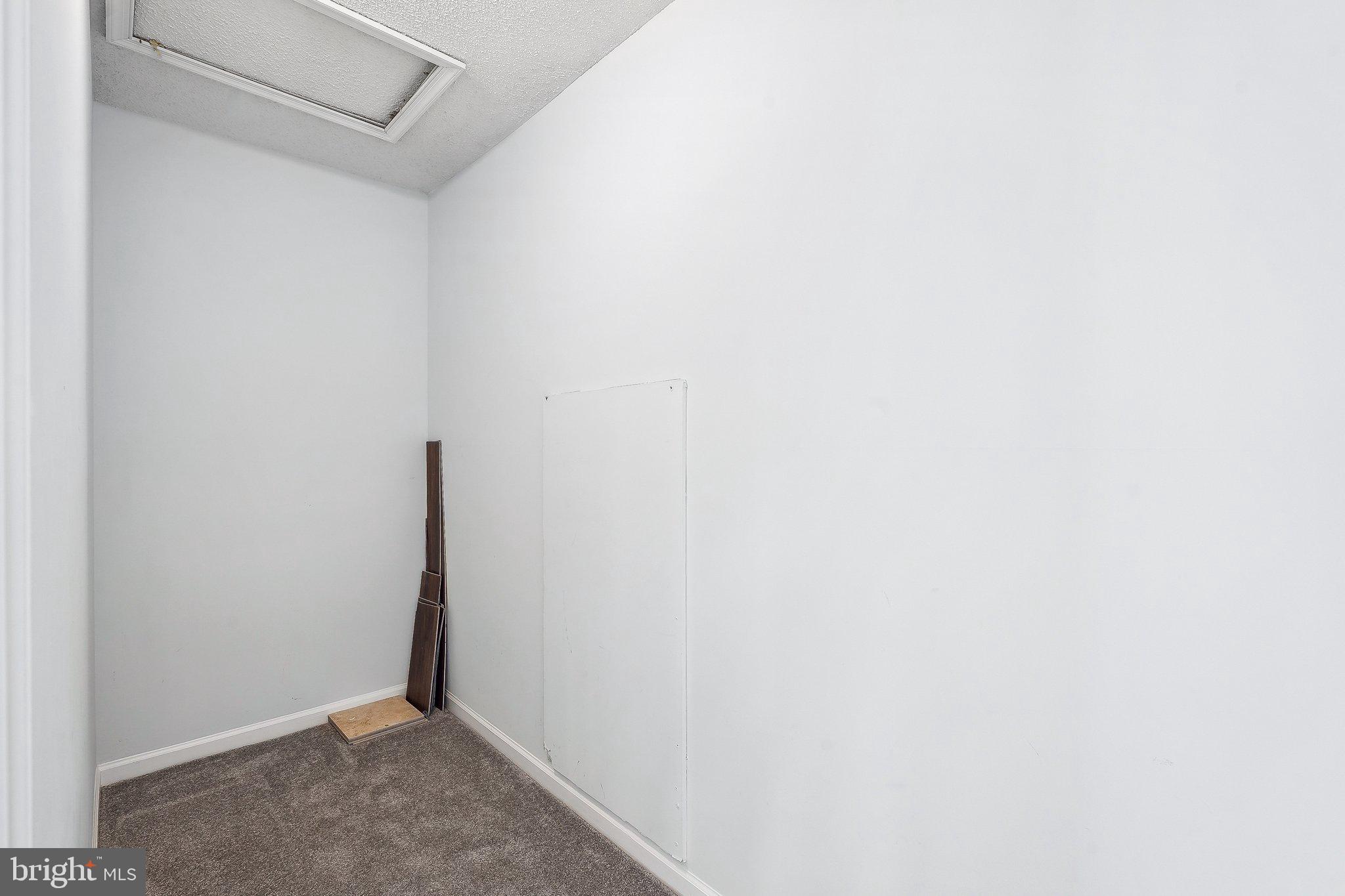 12108 GREEN LEAF COURT 302