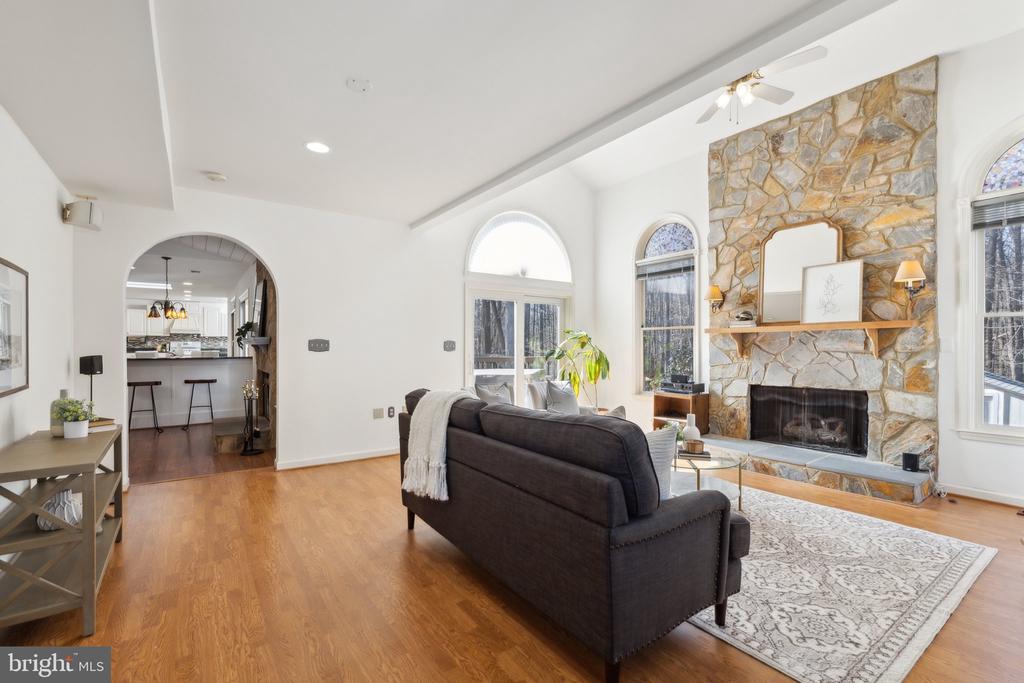 9706 ROSSETTI COURT