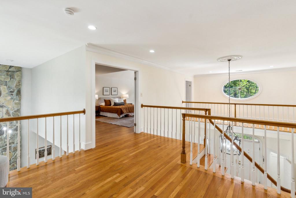 8702 OLD DOMINION DRIVE