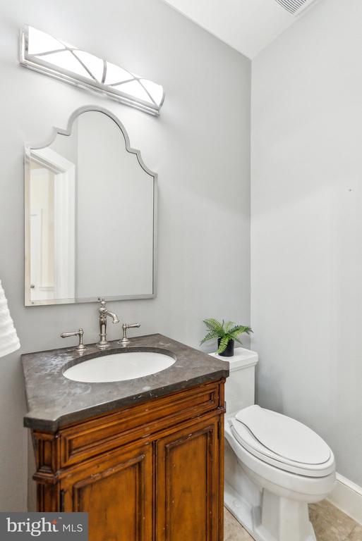 8702 OLD DOMINION DRIVE