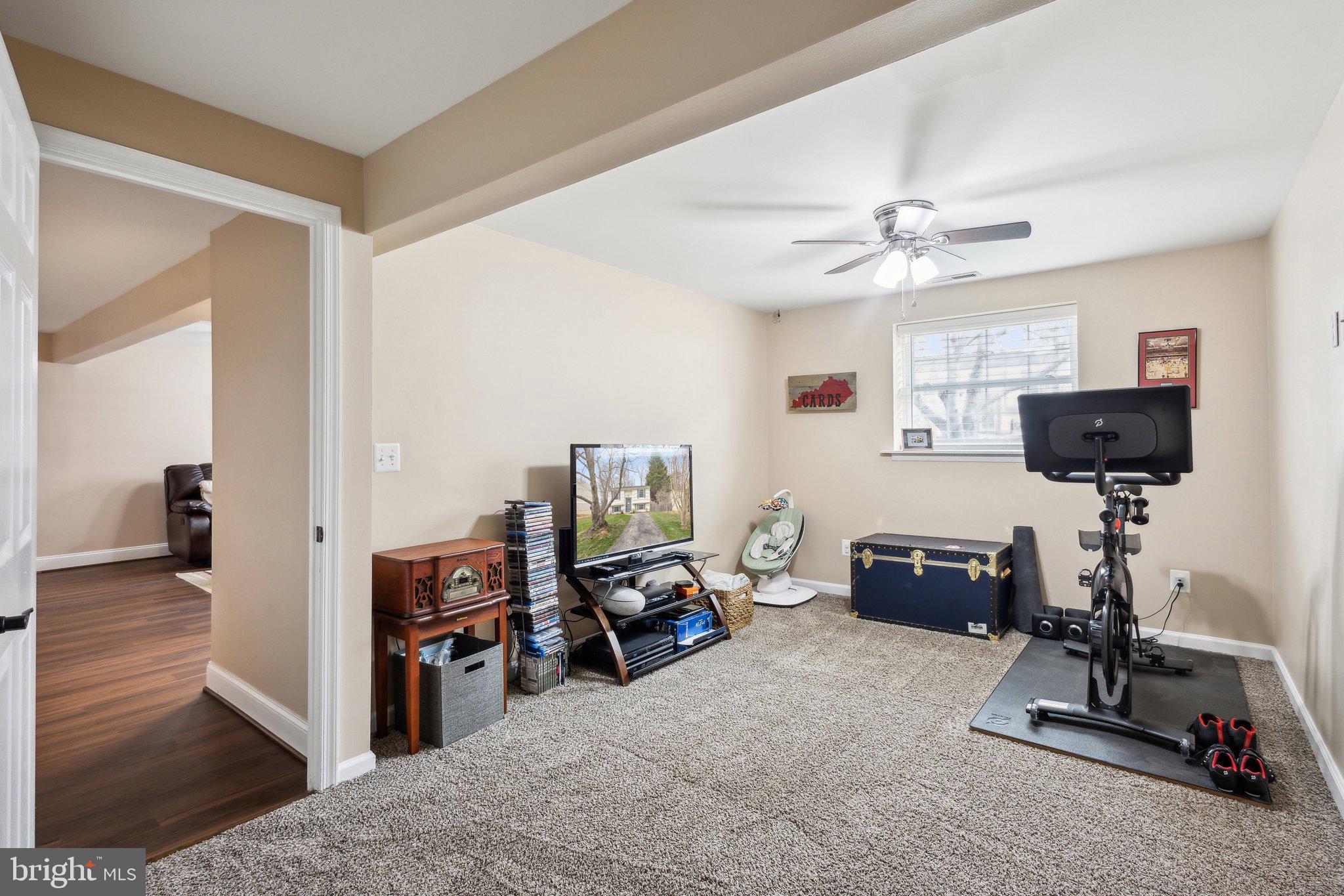 8412 GREAT LAKE LANE