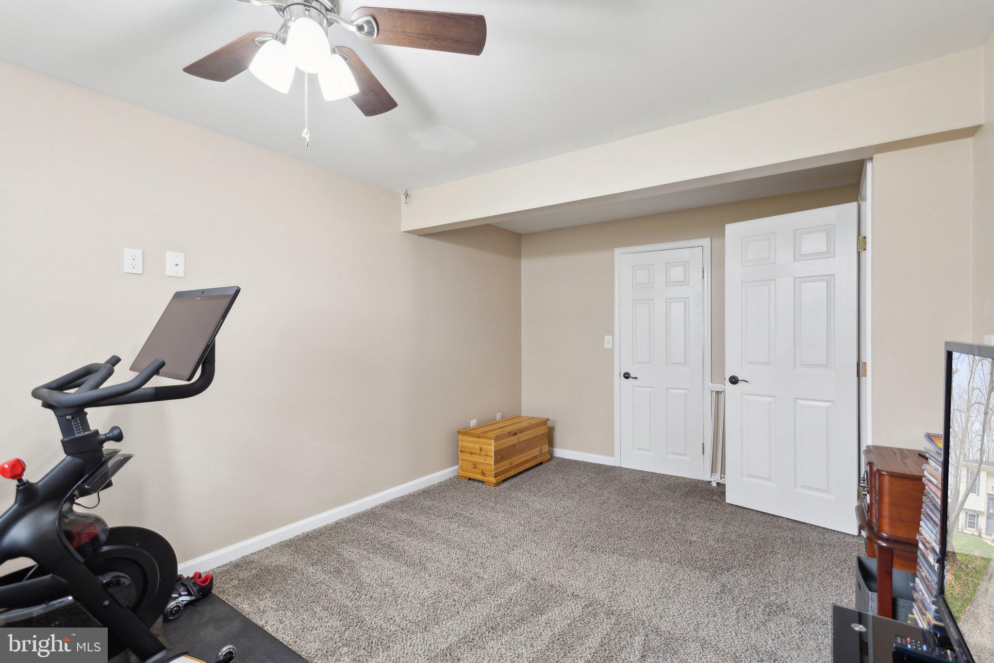 8412 GREAT LAKE LANE