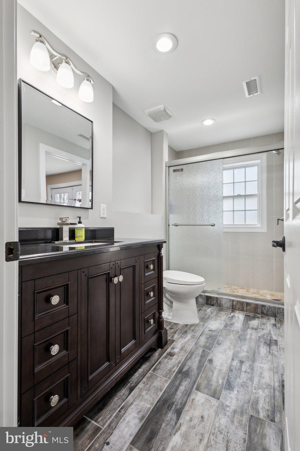 8412 GREAT LAKE LANE