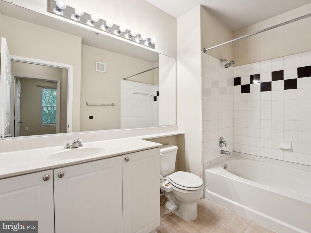 2765 CENTERBORO DRIVE 161