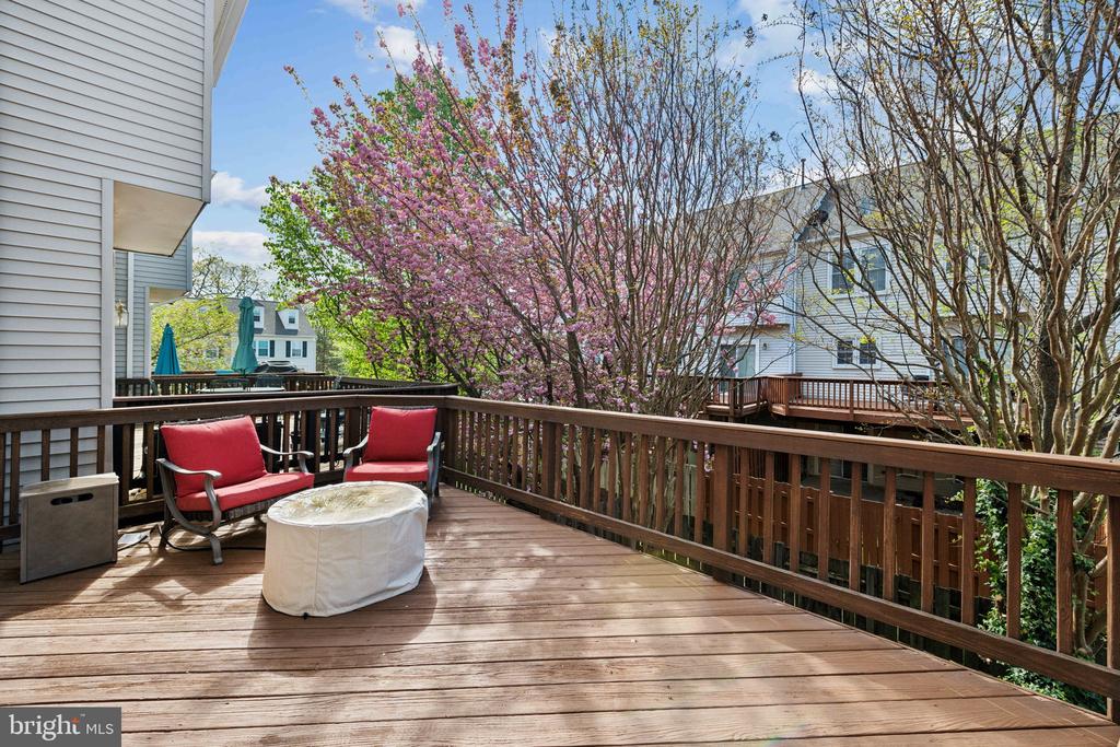 5811 CLAPHAM ROAD