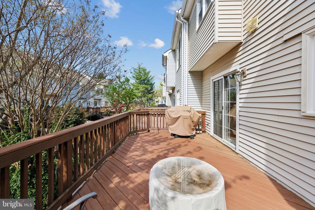 5811 CLAPHAM ROAD