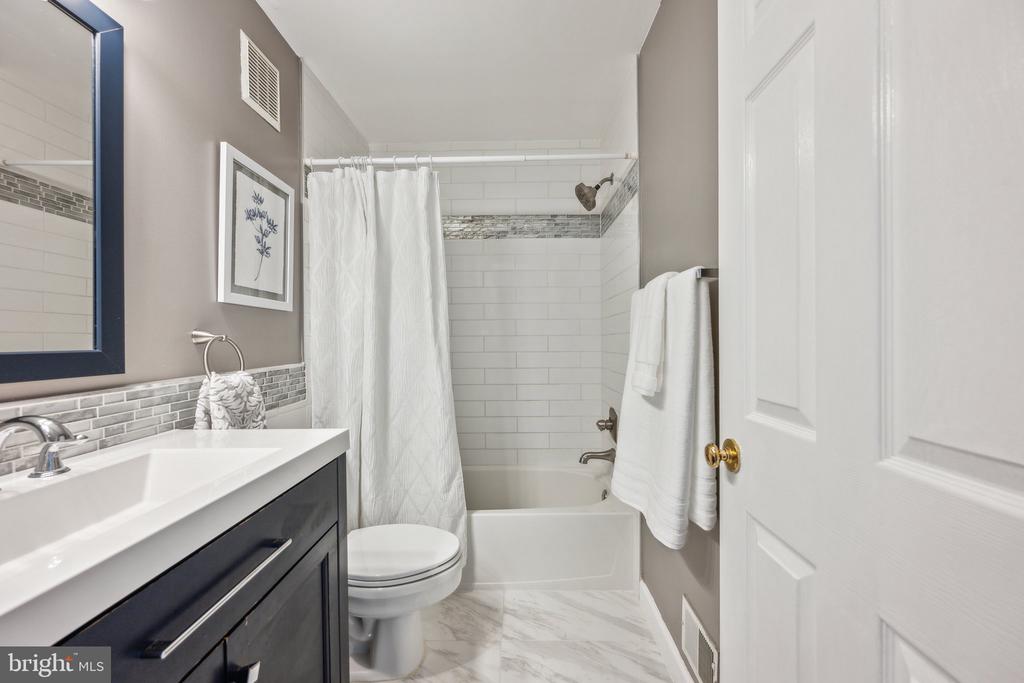 8830 ASHGROVE HOUSE LANE 201
