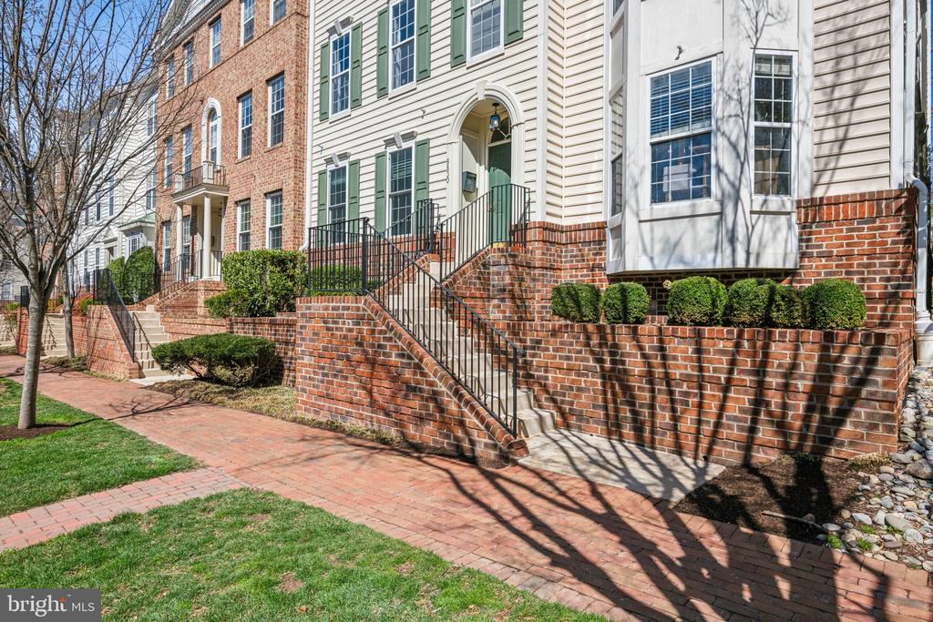 8830 ASHGROVE HOUSE LANE 201