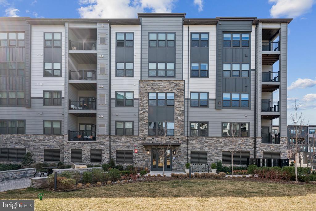 12875 MOSAIC PARK WAY 4-J
