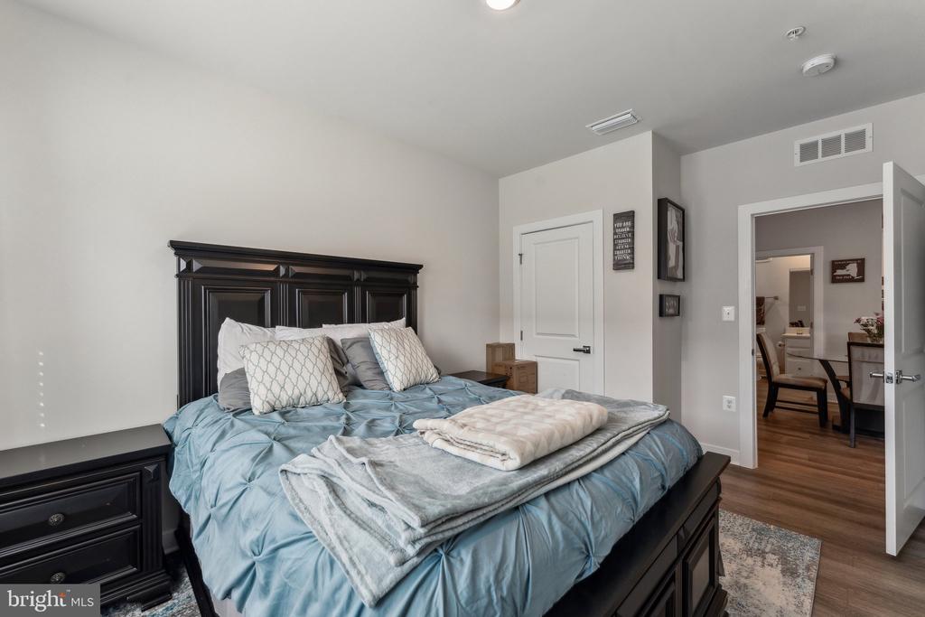 12875 MOSAIC PARK WAY 4-J